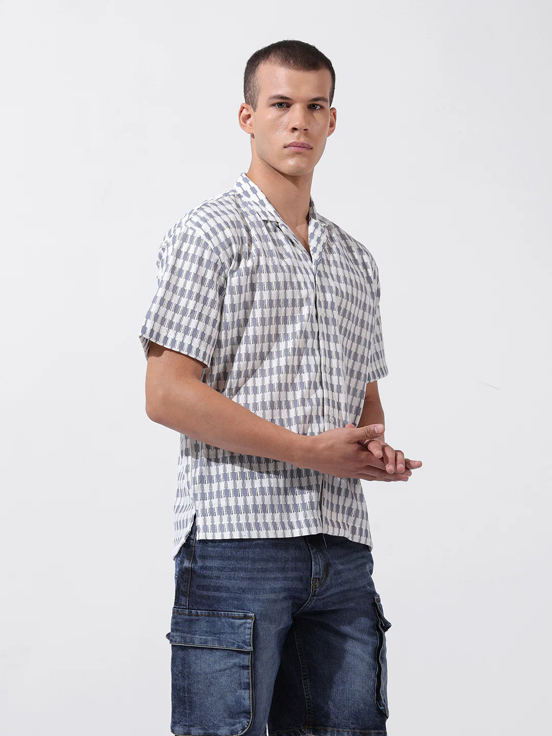 Men's Blue Relaxed Fit Solid Resort Wear Shirt - Image 3