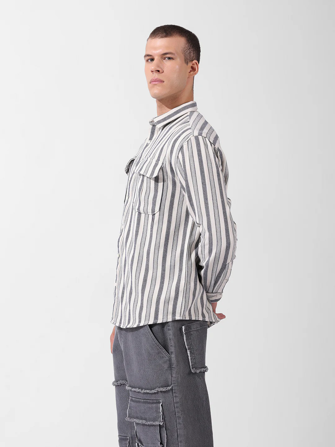 Men's Grey Relaxed Fit Striped Casual Shirt - Image 2
