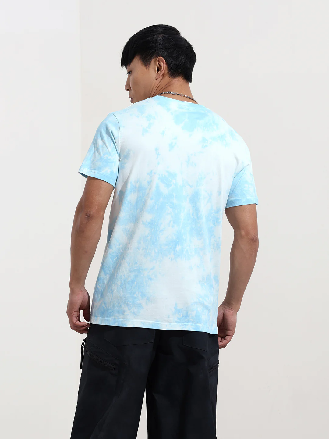 Men's Blue Slim Fit Character Looney Tunes  Printed Crew Neck T-Shirt - Image 7