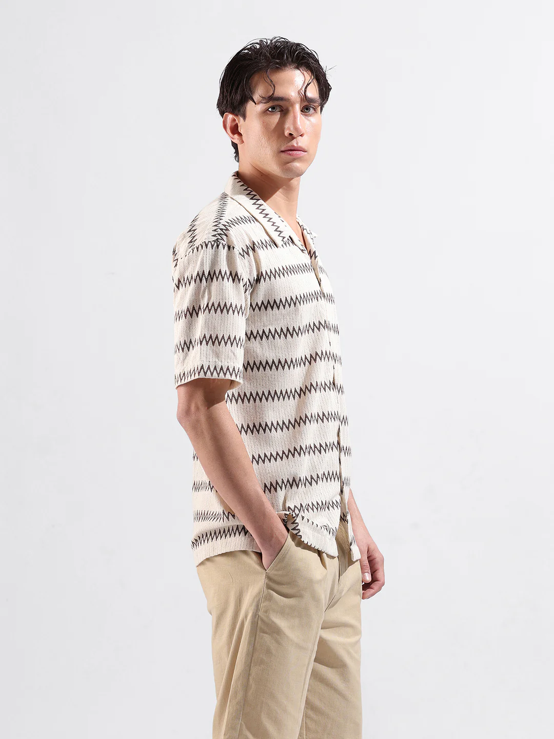 Men's Brown Relaxed Fit Textured Textured Shirt - Image 3