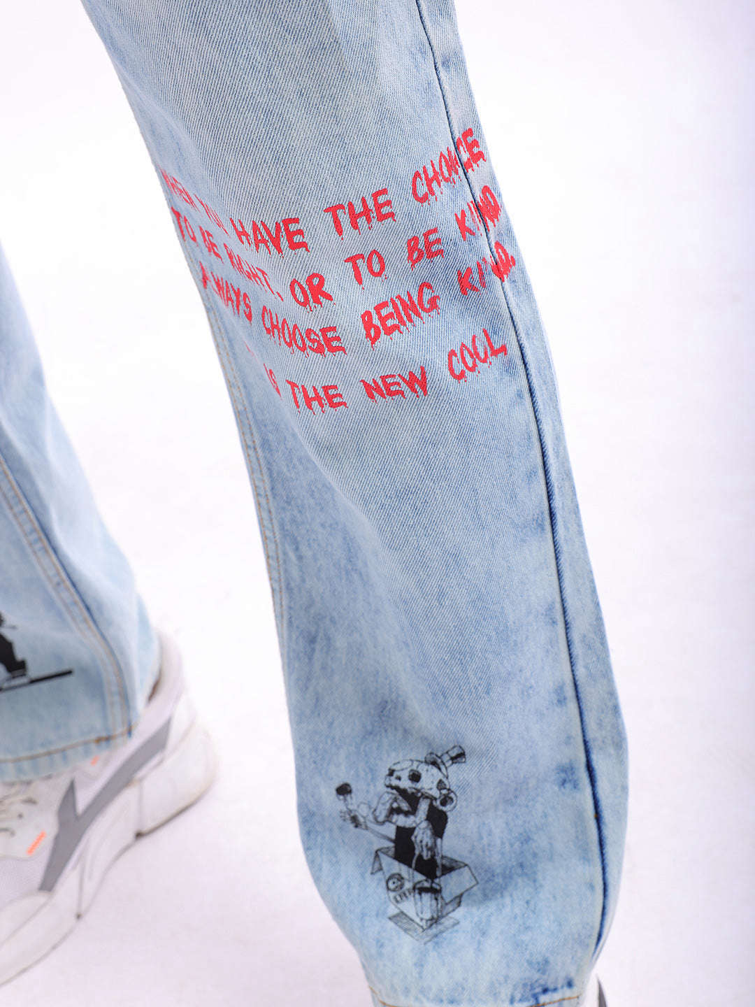 Men's Blue Regular Fit Printed Casual Jeans - Image 10