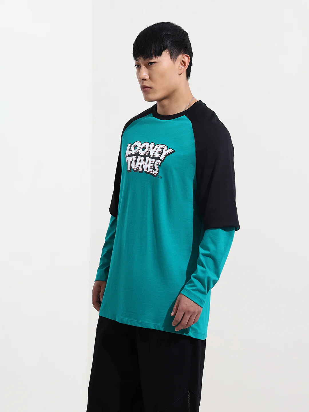 Men's Green Oversized Fit Character Tom & Jerry Printed Crew Neck T-Shirt - Image 3