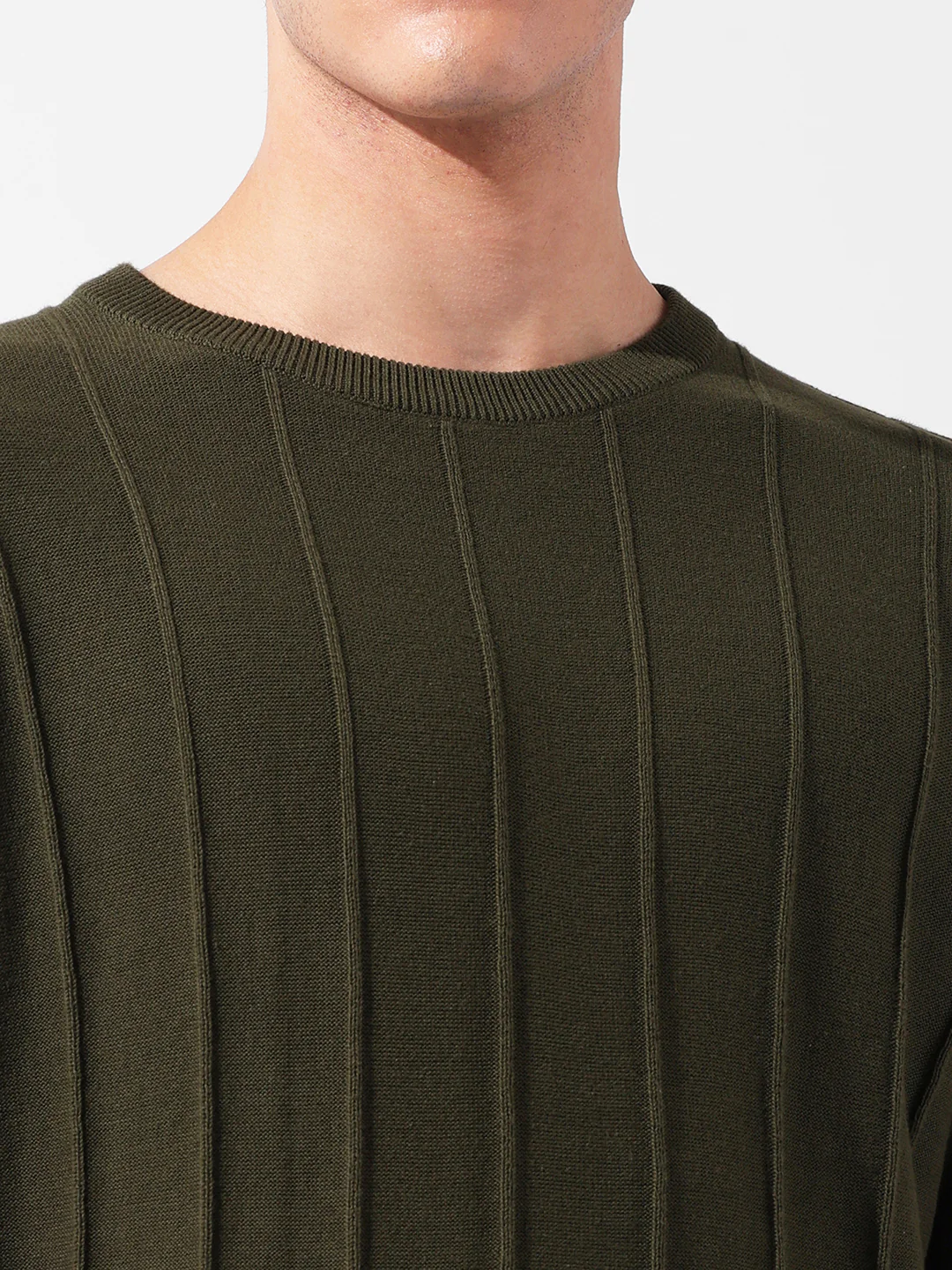 Men's Green Oversized Fit Textured Flat Knit Crew Neck T-Shirt - Image 6