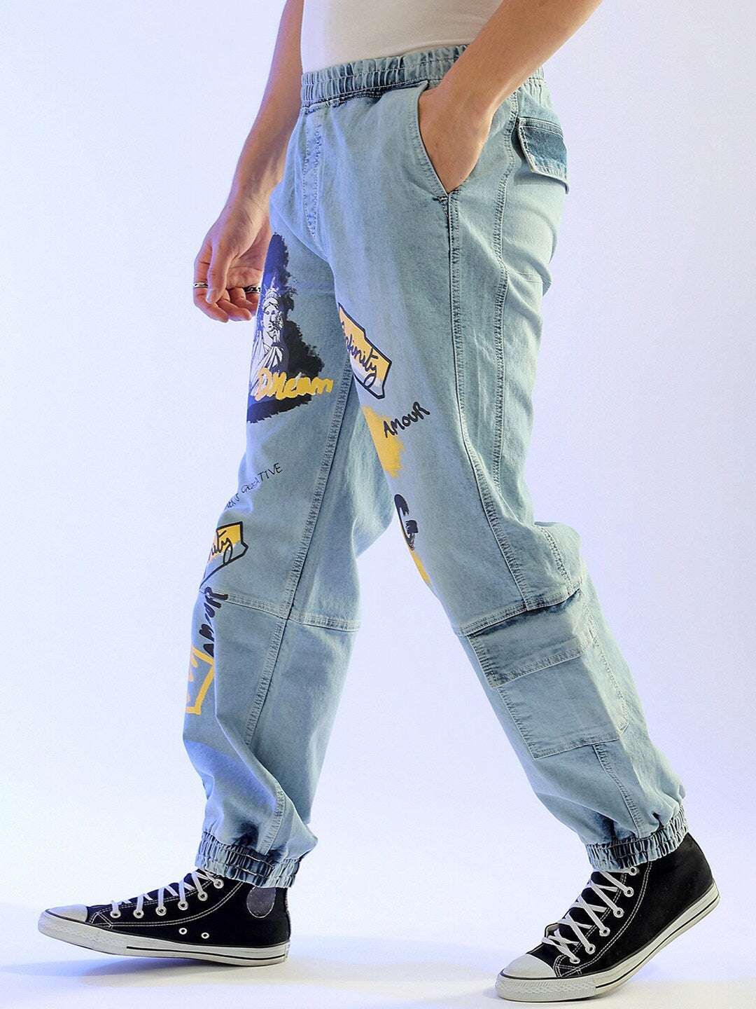 Men's Light Blue Loose Fit Solid Street Wear Jeans - Image 2