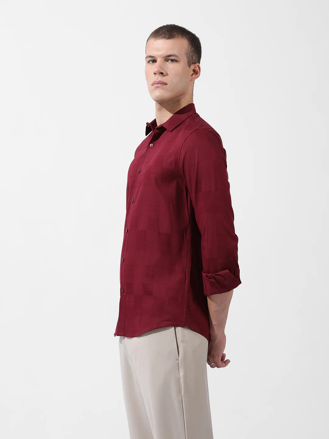 Men's Maroon Slim Fit Textured Party Wear Shirt - Image 2