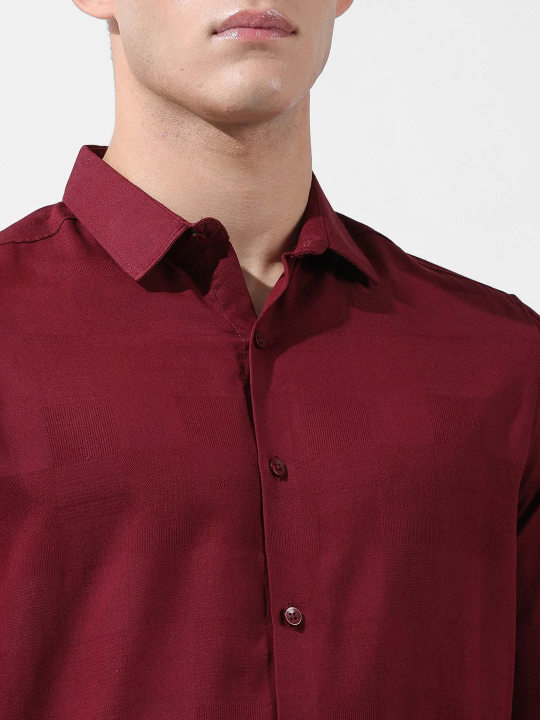 Men's Maroon Slim Fit Textured Party Wear Shirt - Image 3