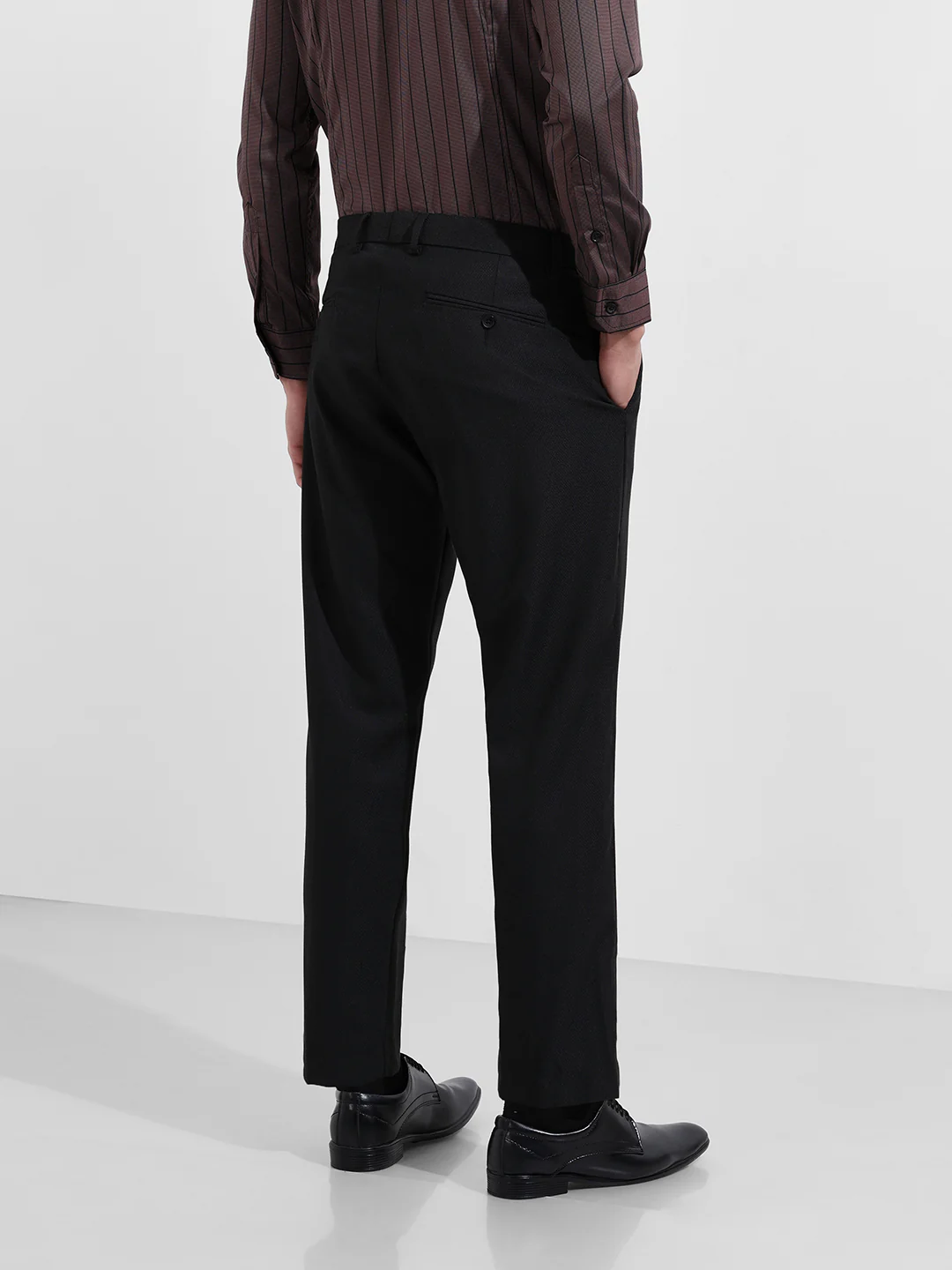 Men's Black Regular Fit Solid Formal Trouser - Image 5