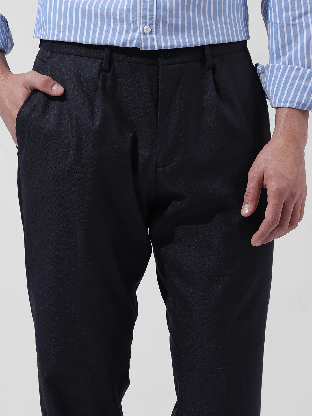 Men's Dark Grey Regular Fit Checkered Formal Trouser - Image 5