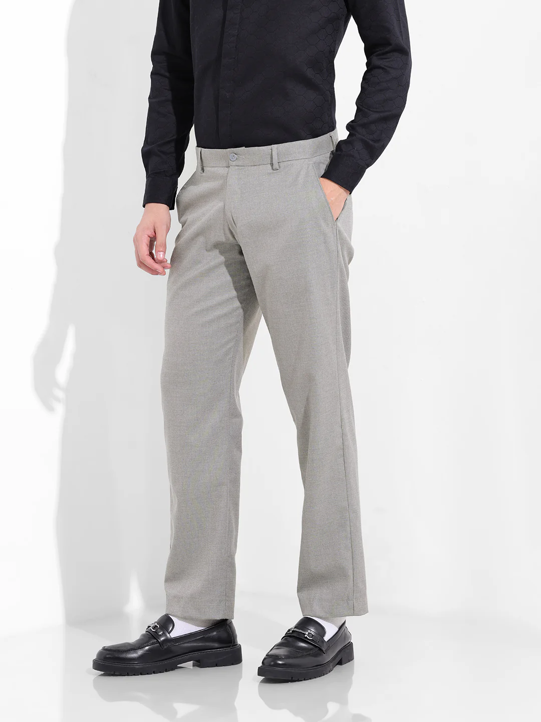 Men's Grey Regular Fit Solid Formal Trouser - Image 2