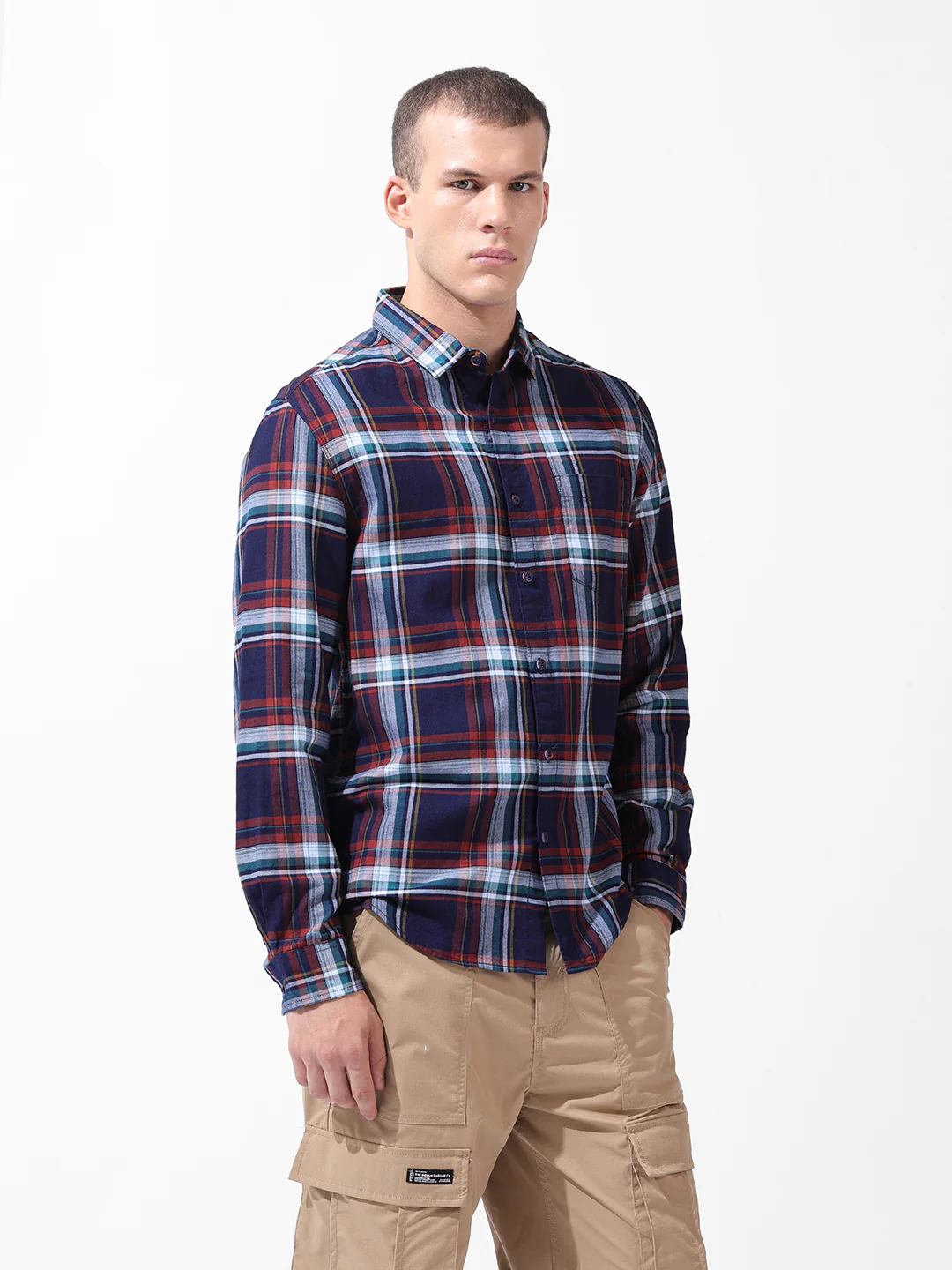 Men's Navy Blue Slim Fit Checked Casual Shirt - Image 3