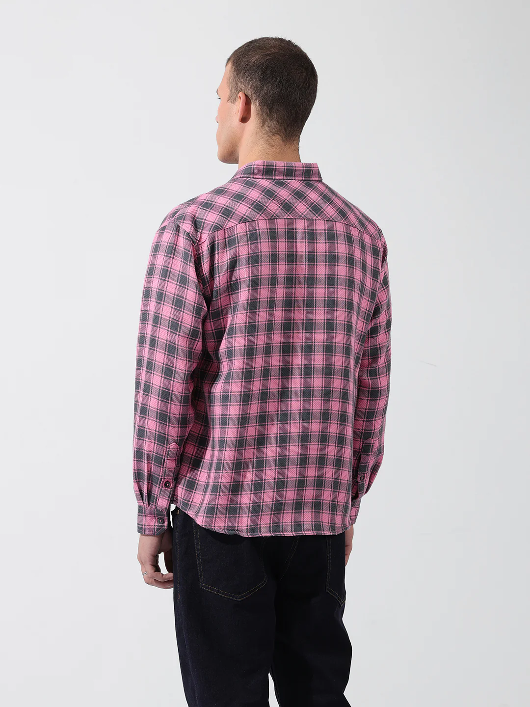 Men's Pink Relaxed Fit Checkered Casual Shirt - Image 4