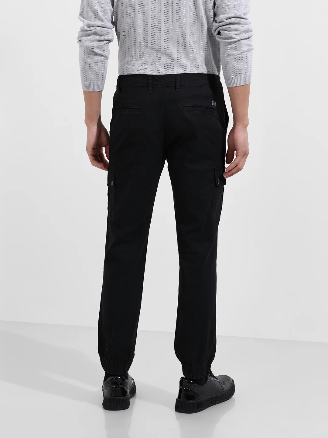 Men's Black Regular Fit Solid Utility Cargo - Image 6