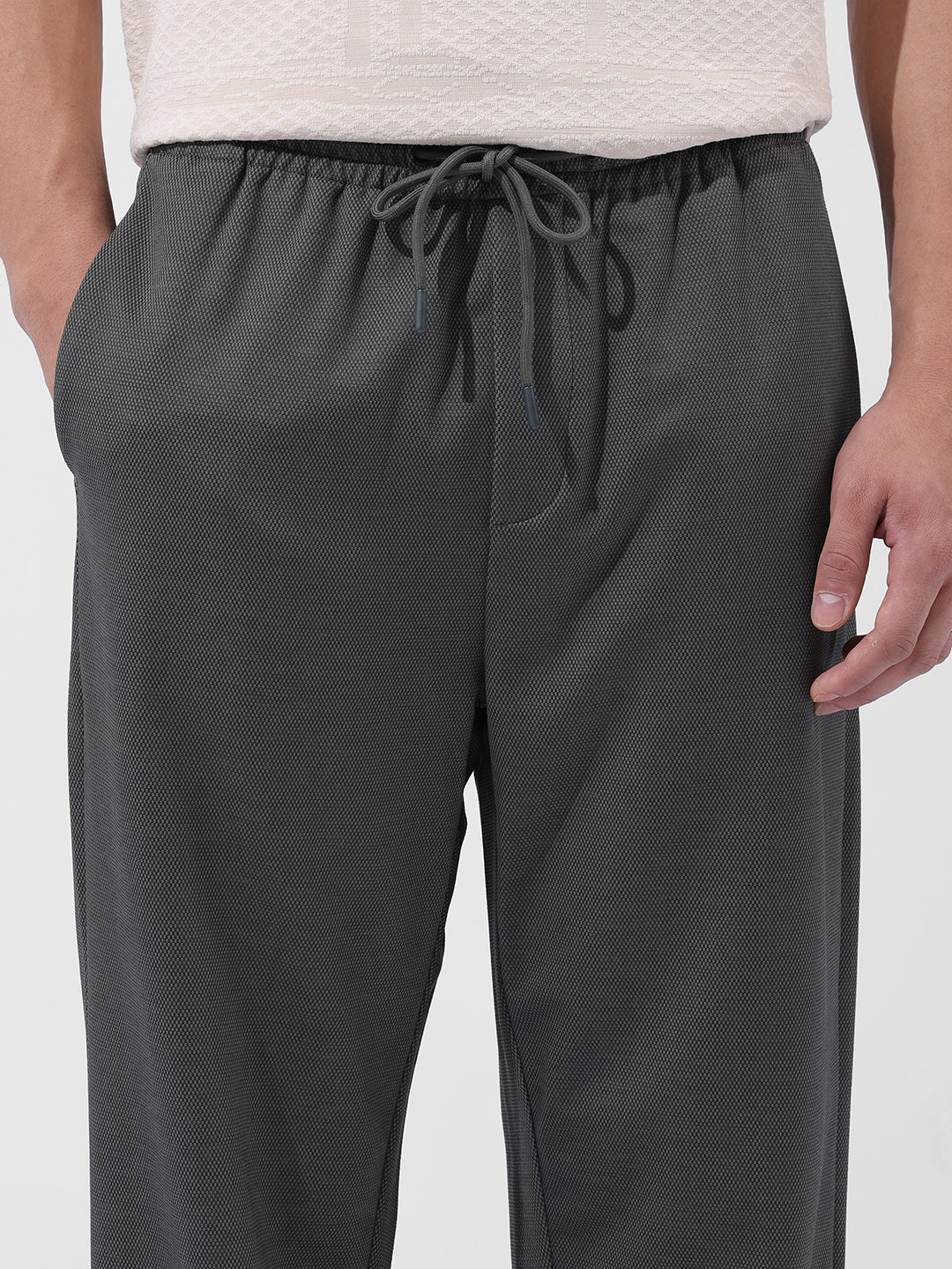 Men's Earthy Green Relaxed Fit Solid Casual Jogger - Image 5