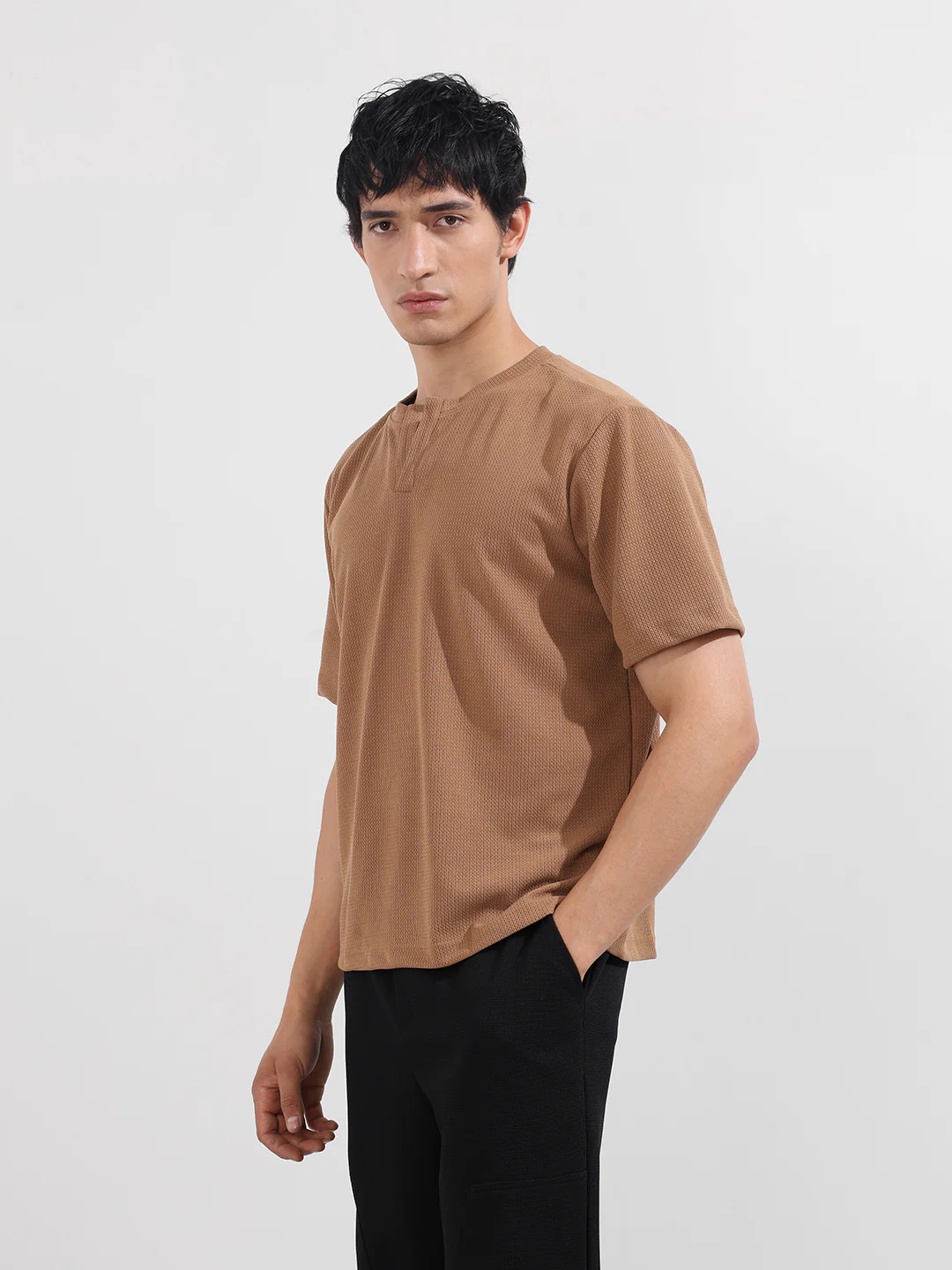 Men's Beige Boxy Fit Textured Casual T-Shirt - Image 3