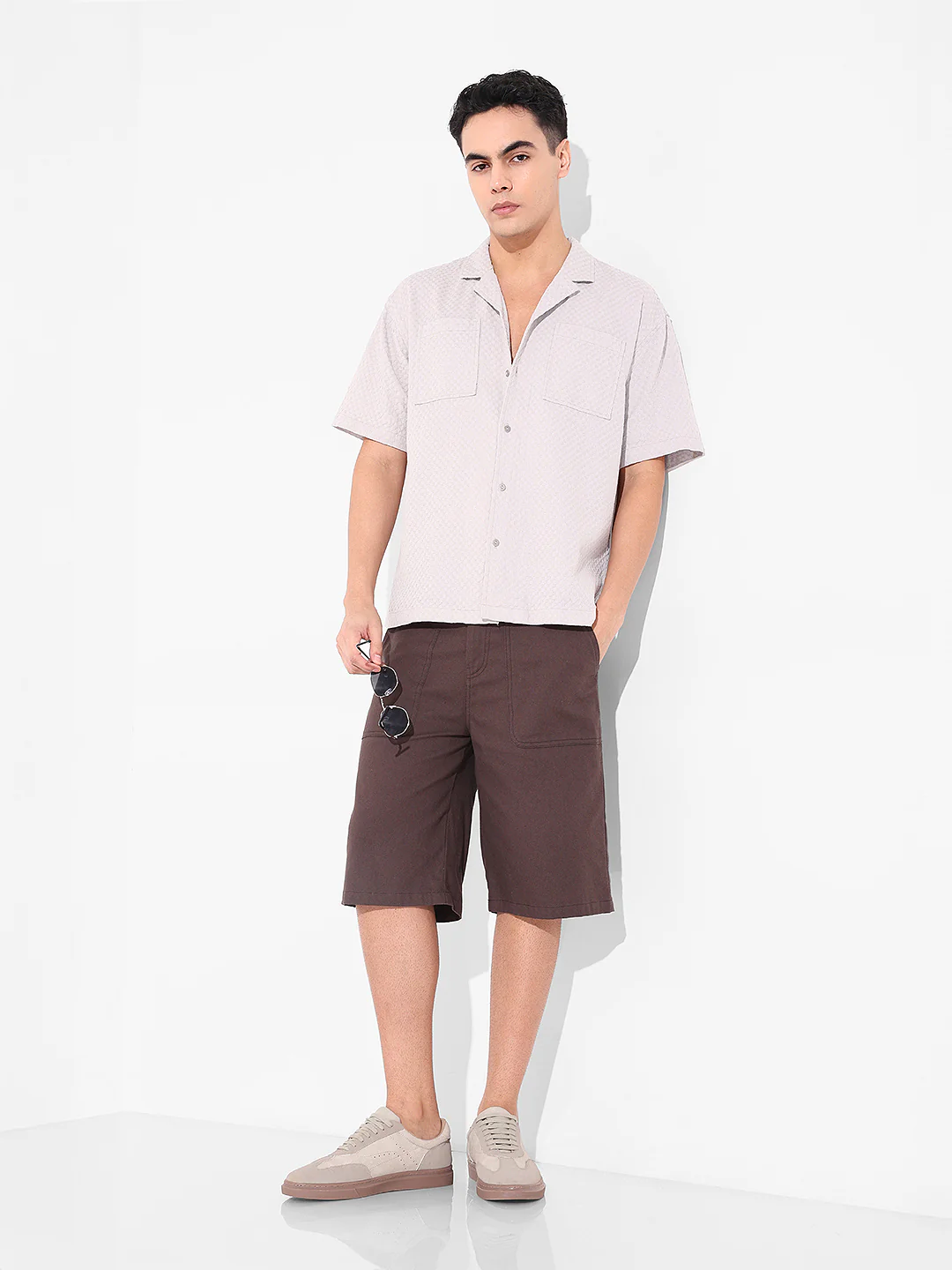 Men's Beige Relaxed Fit Geometric Print Resort Wear Shirt - Image 5