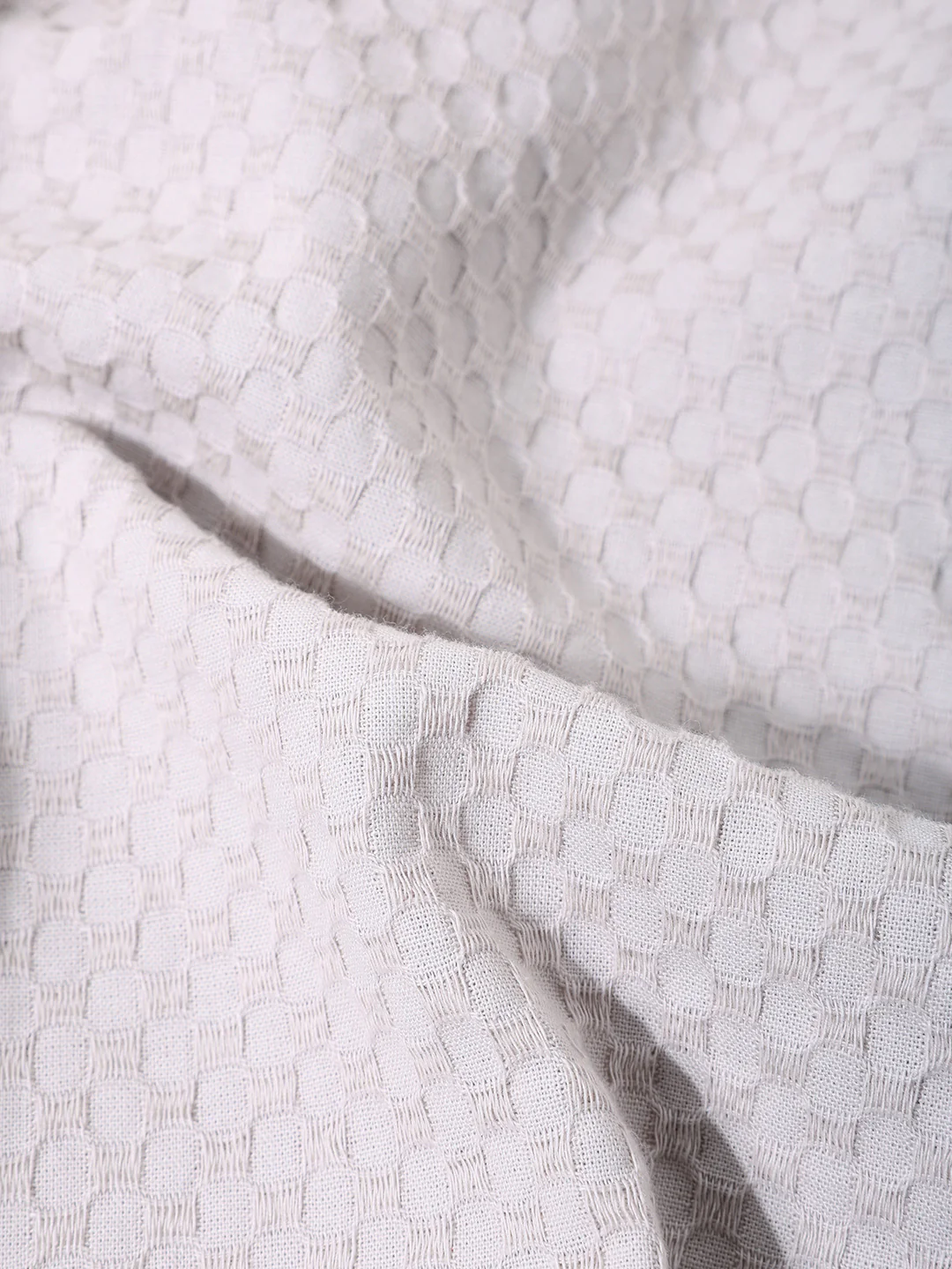 Men's Beige Relaxed Fit Geometric Print Resort Wear Shirt - Image 7