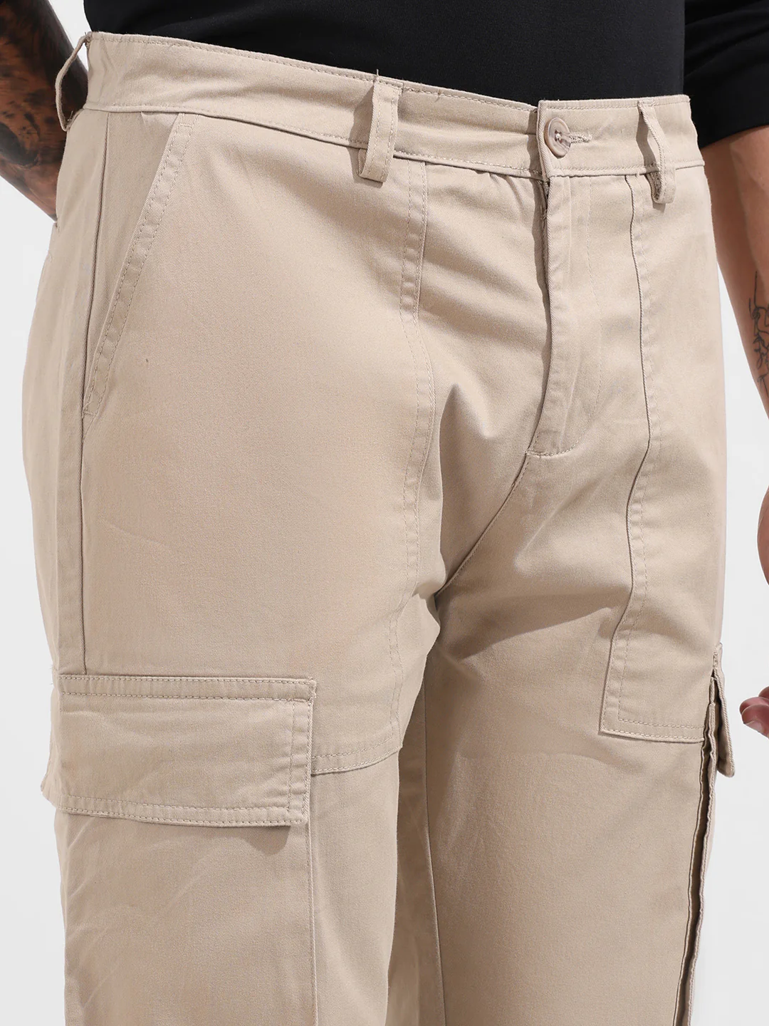 Men's Beige Relaxed Fit Solid Utility Cargo - Image 4