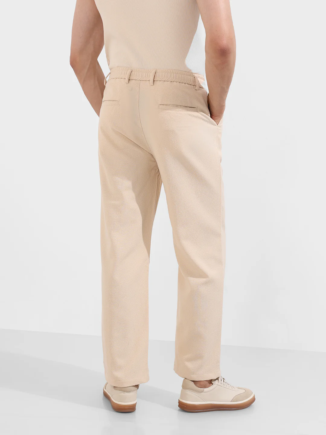 Men's Beige Relaxed Fit Textured Casual Trousers - Image 5