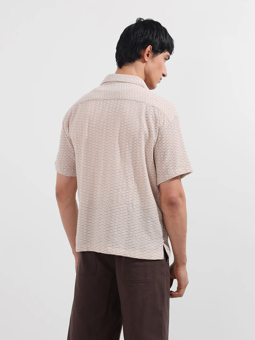 Men's Beige Relaxed Fit Textured Resort Wear Shirt - Image 5