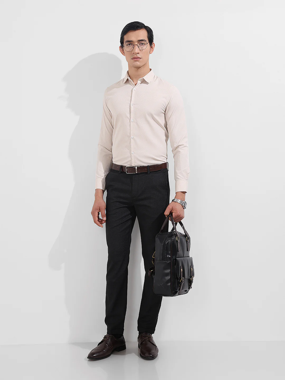 Men's Beige Slim Fit Geometric Print Formal Shirt - Image 2
