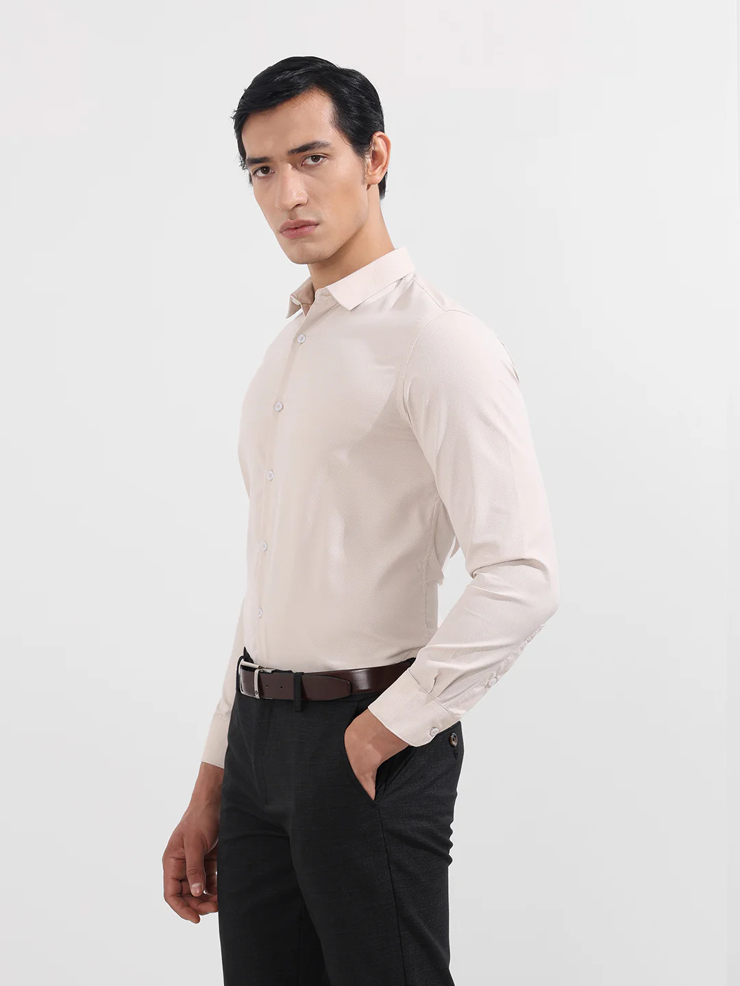 Men's Beige Slim Fit Geometric Print Formal Shirt - Image 4