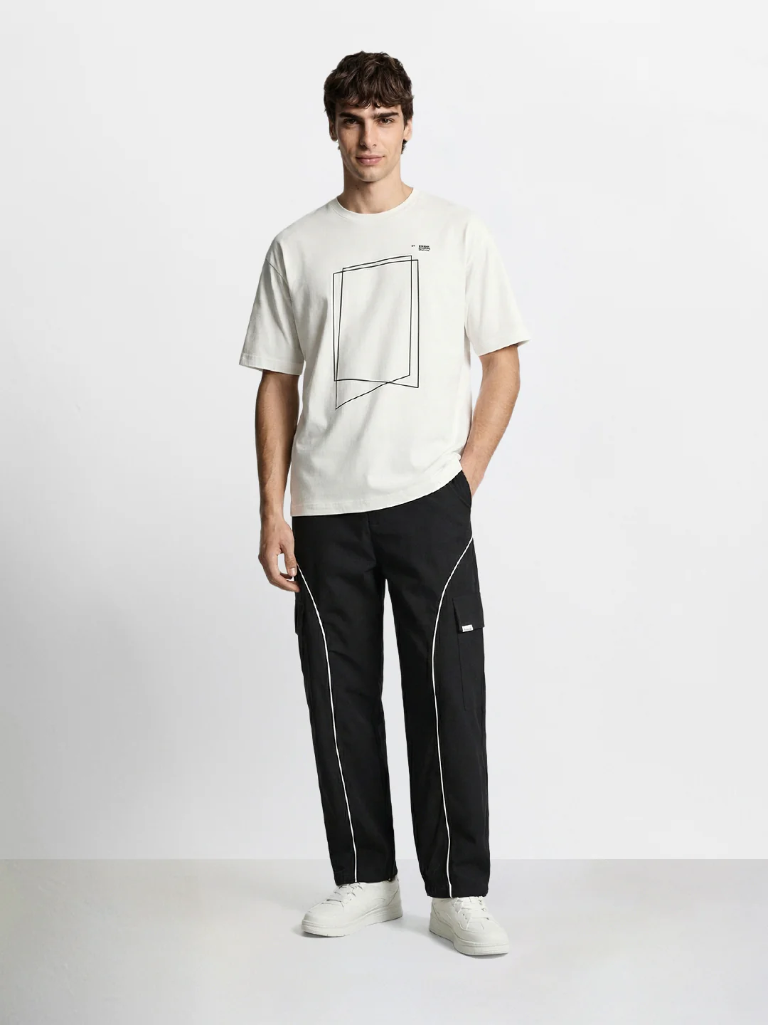 Men's Black Baggy  Fit Solid Utility Cargo - Image 5