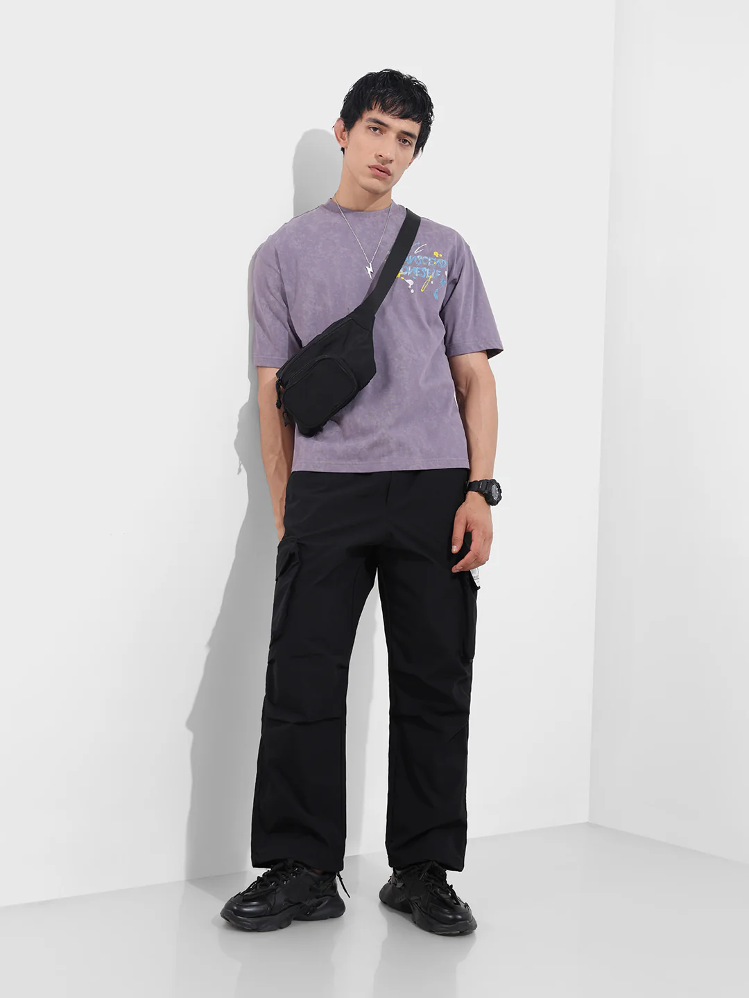 Men's Black Baggy Fit Textured Utility Cargo - Image 2