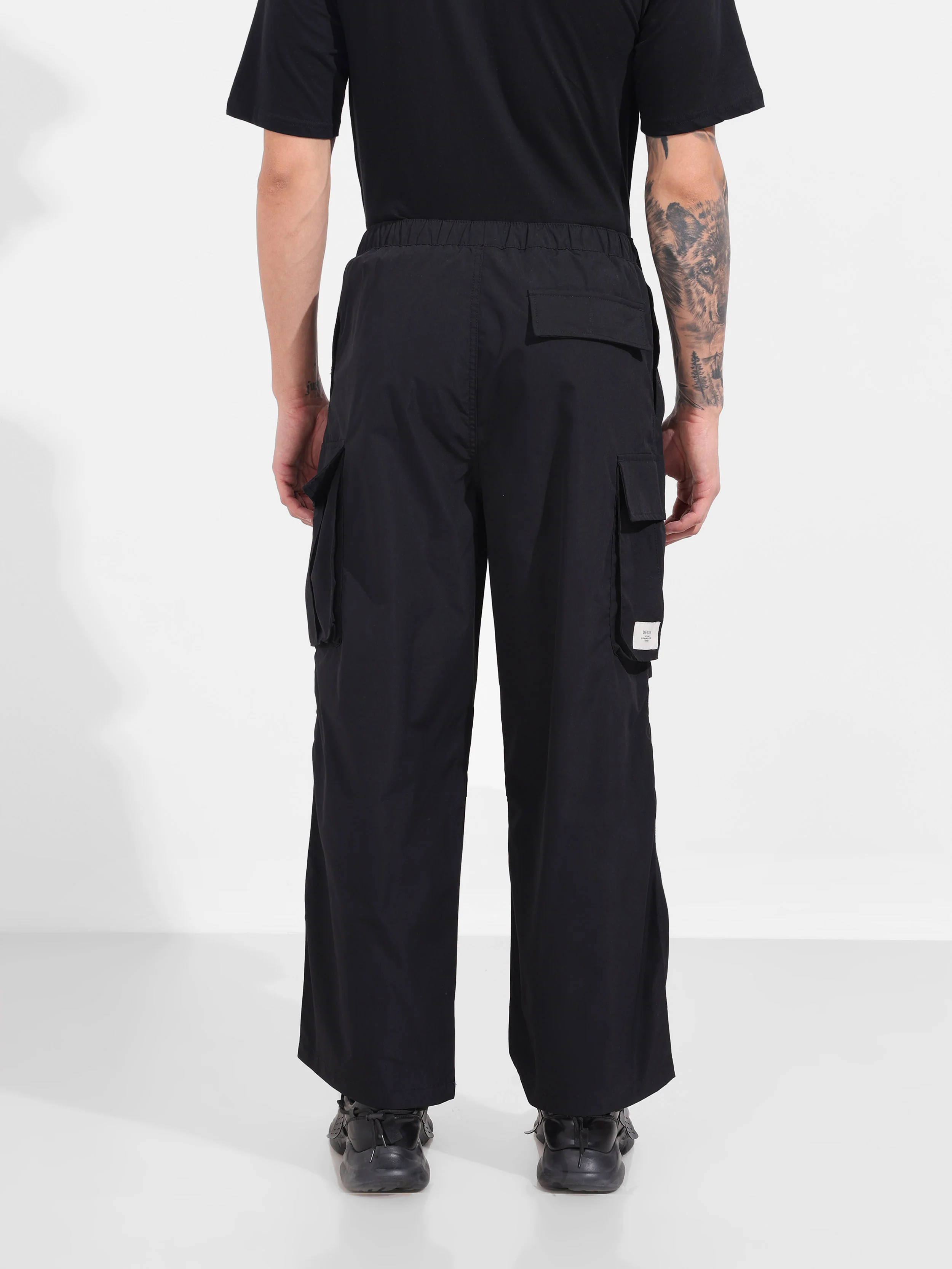 Men's Black Baggy Fit Textured Utility Joggers - Image 6