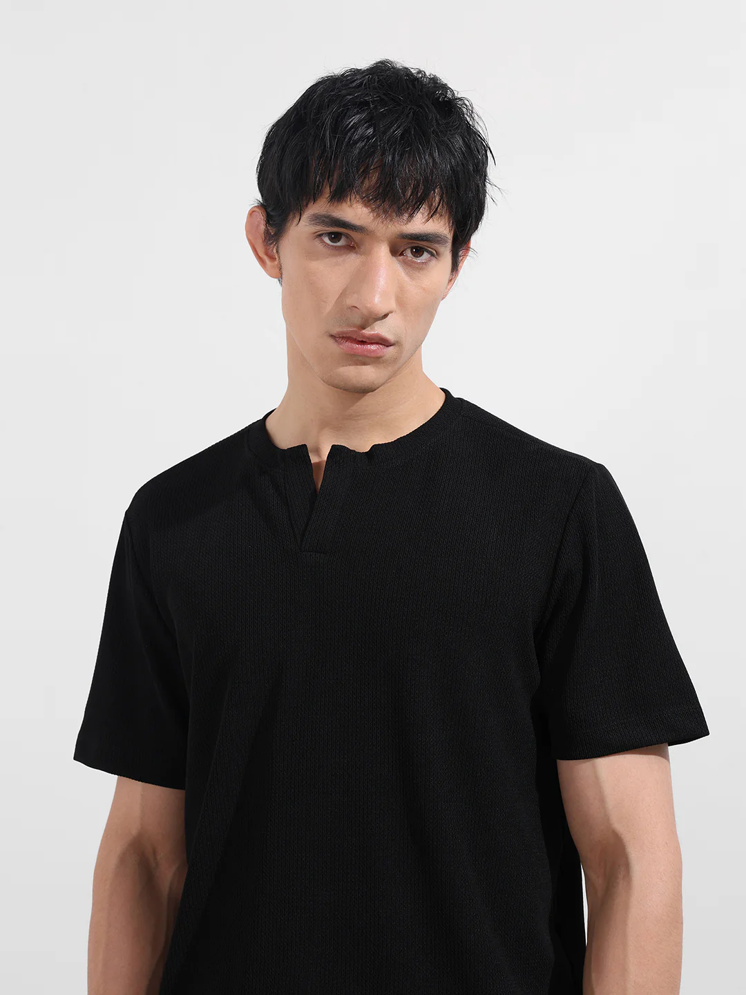 Men's Black Boxy Fit Textured Casual T-Shirt - Image 4