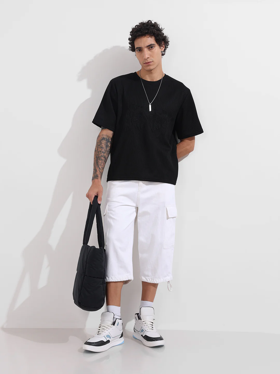 Men's Black Boxy Fit Textured Casual T-Shirt - Image 2