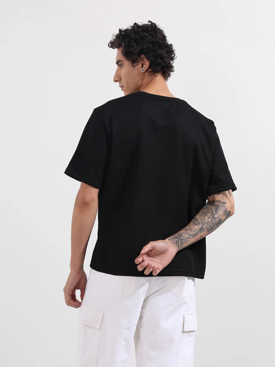 Men's Black Boxy Fit Textured Casual T-Shirt - Image 5
