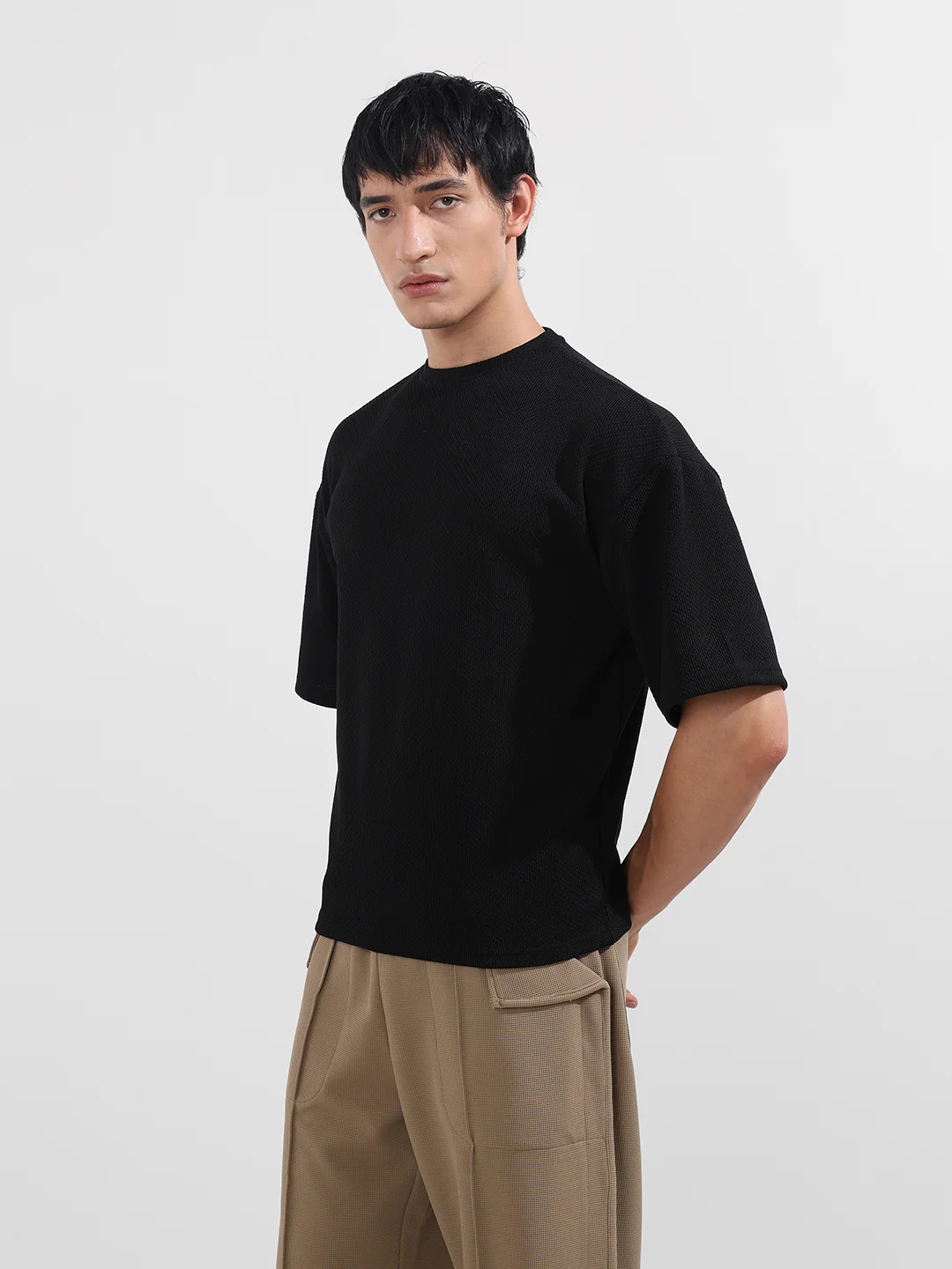 Men's Black Boxy Fit Textured Casual T-Shirt - Image 3