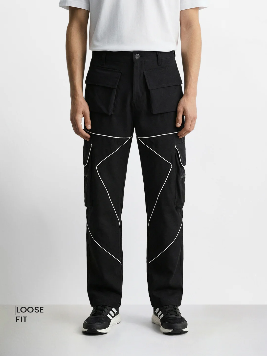 Men's Black Loose Fit Solid Utility Cargo - Image 2