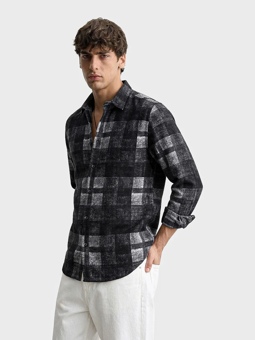 Men's Black Regular Fit Checkered Casual Shirt - Image 4