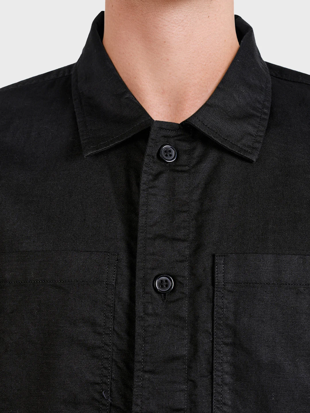 Men's Black Regular Fit Solid Casual Shirt - Image 3