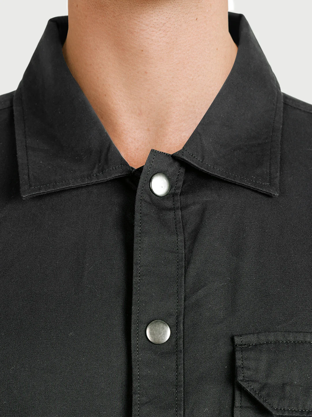 Men's Black Regular Fit Solid Casual Shirt - Image 3