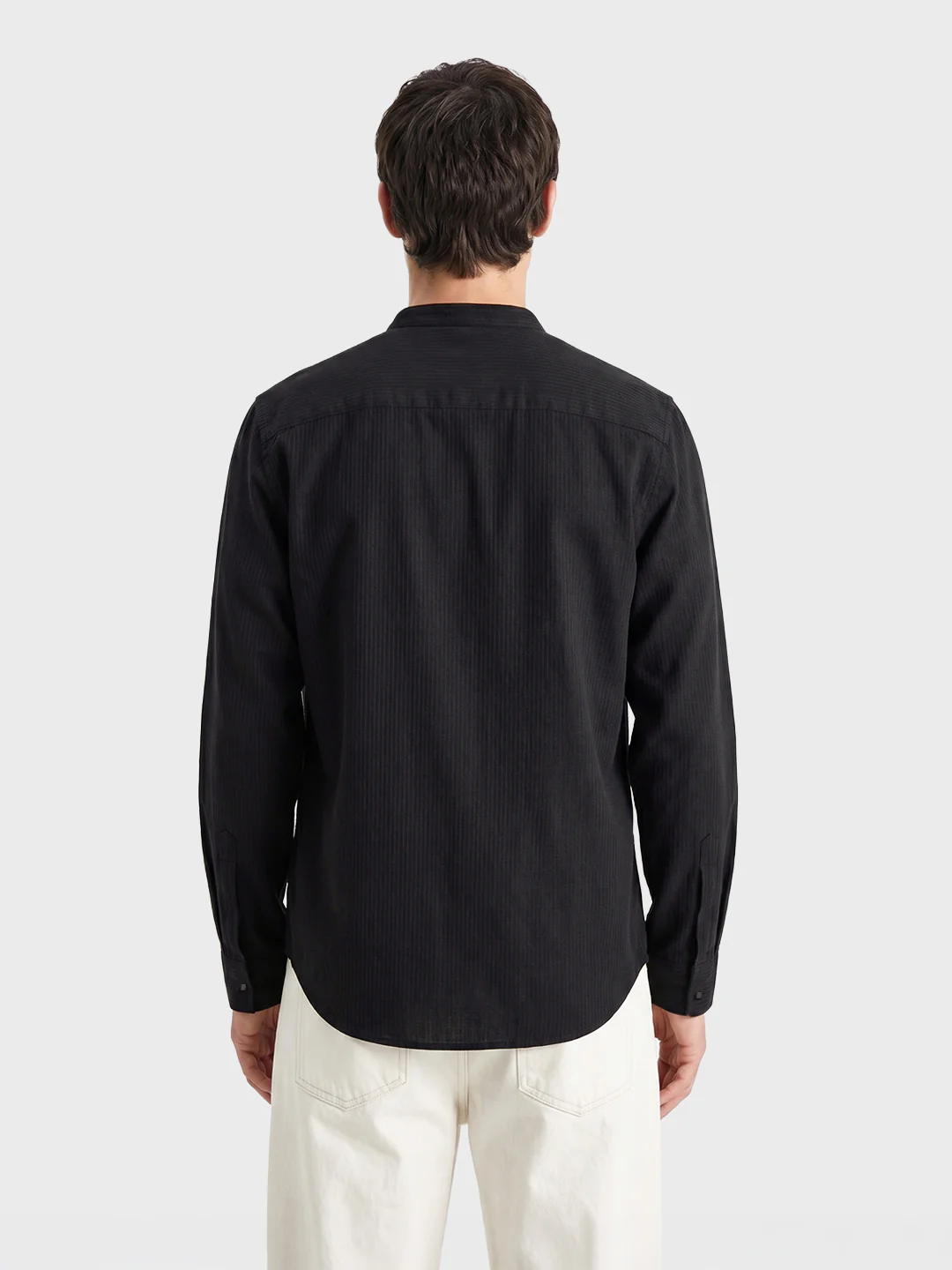Men's Black Regular Fit Solid Casual Shirt - Image 4
