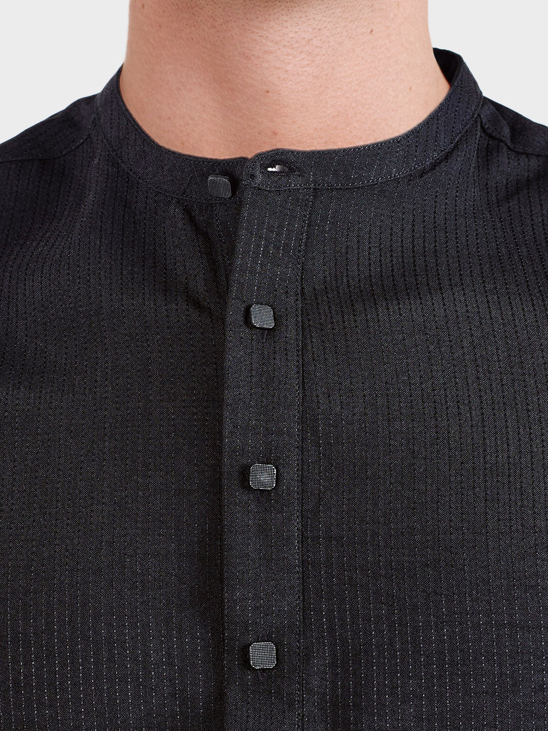 Men's Black Regular Fit Solid Casual Shirt - Image 7