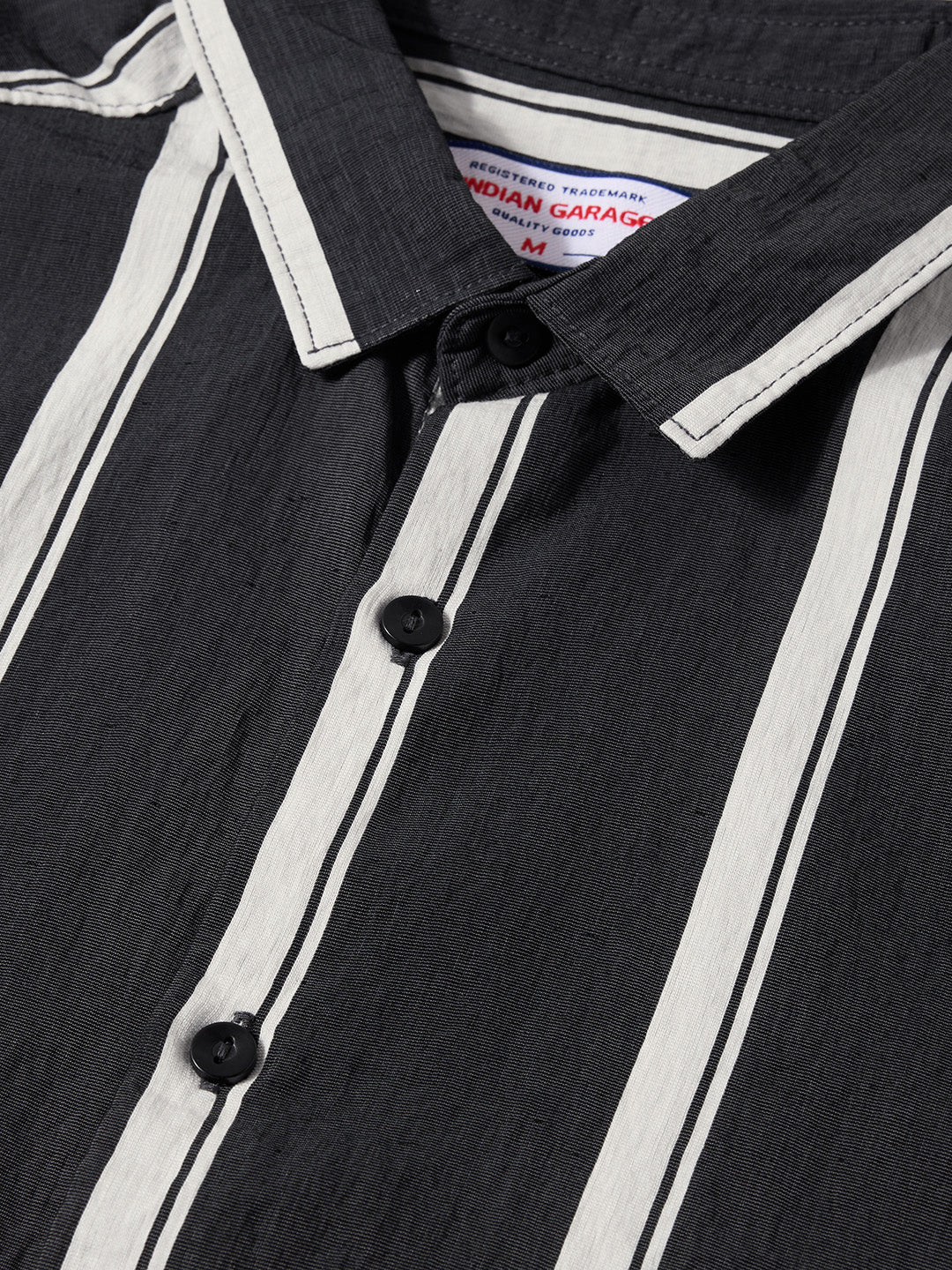 Men's Black Regular Fit Vertical Stripes Casual Shirt - Image 7