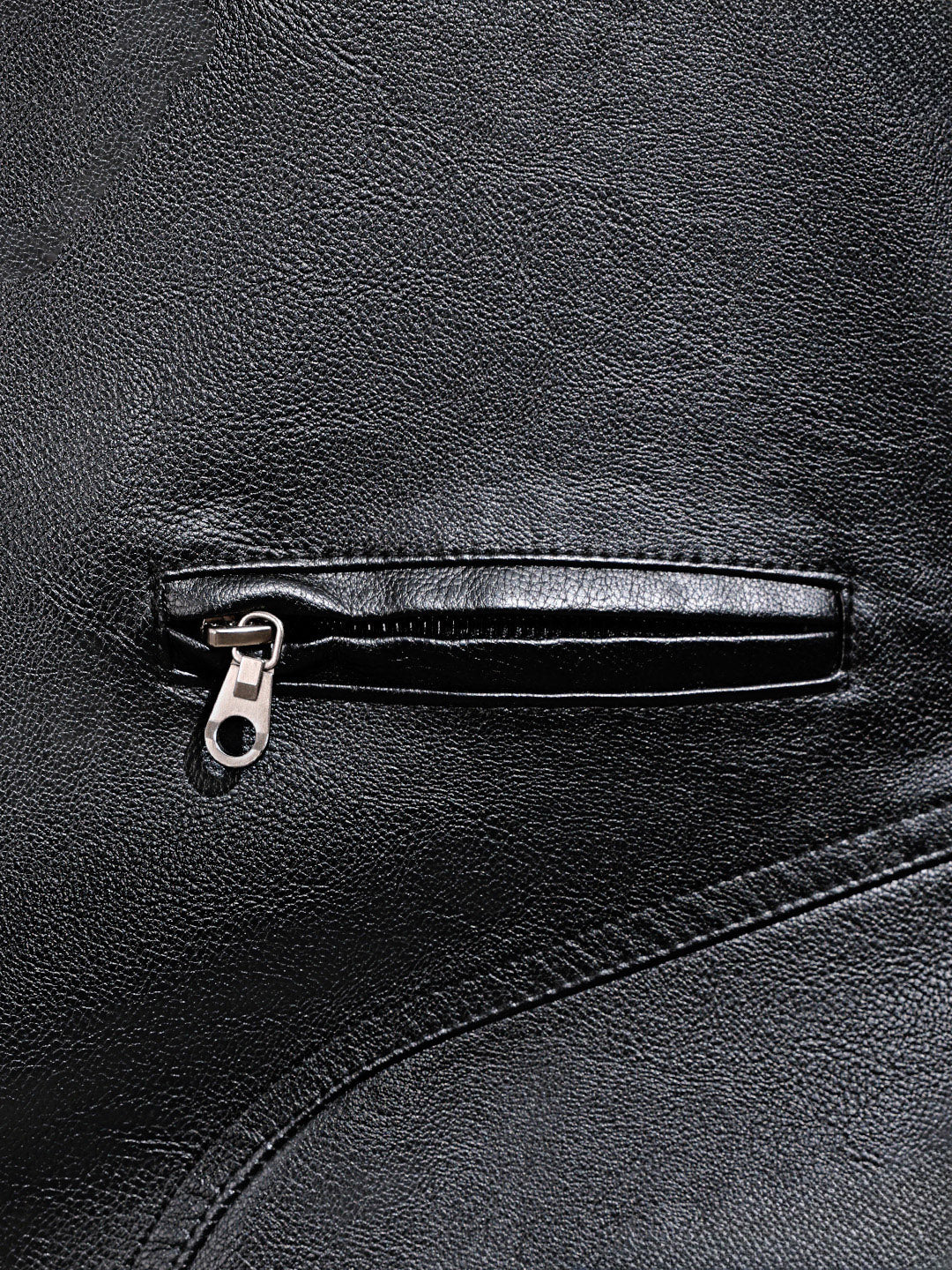 Men's Black Relaxed Fit Solid Casual Bomber Jacket - Image 5