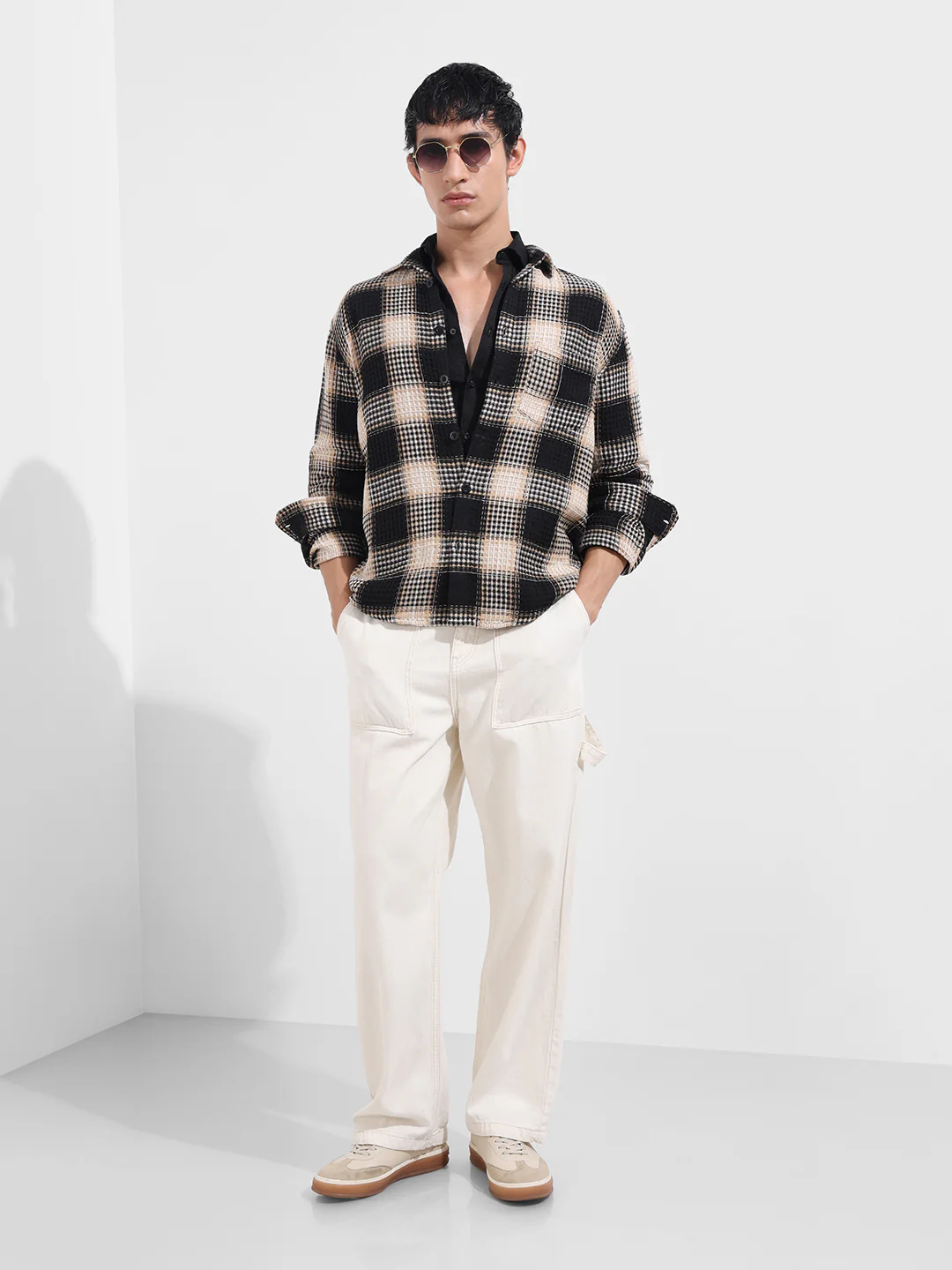 Men's Black Relaxed Fit Textured Casual Shirt - Image 3