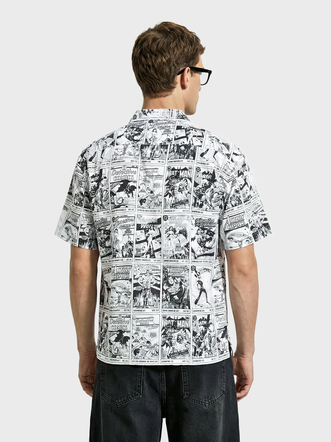 Men's Black Relaxed Fit Character Printed Shirt - Image 2