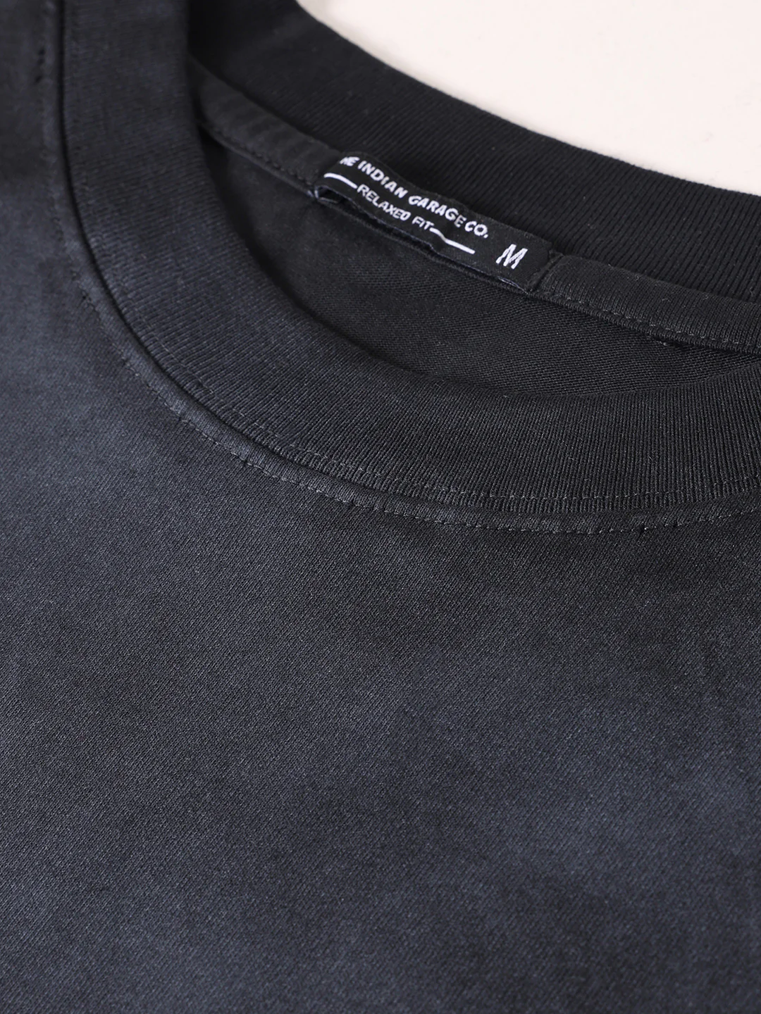 Men's Black Relaxed Fit Graphic Printed 240 GSM Street Wear T-Shirt - Image 4
