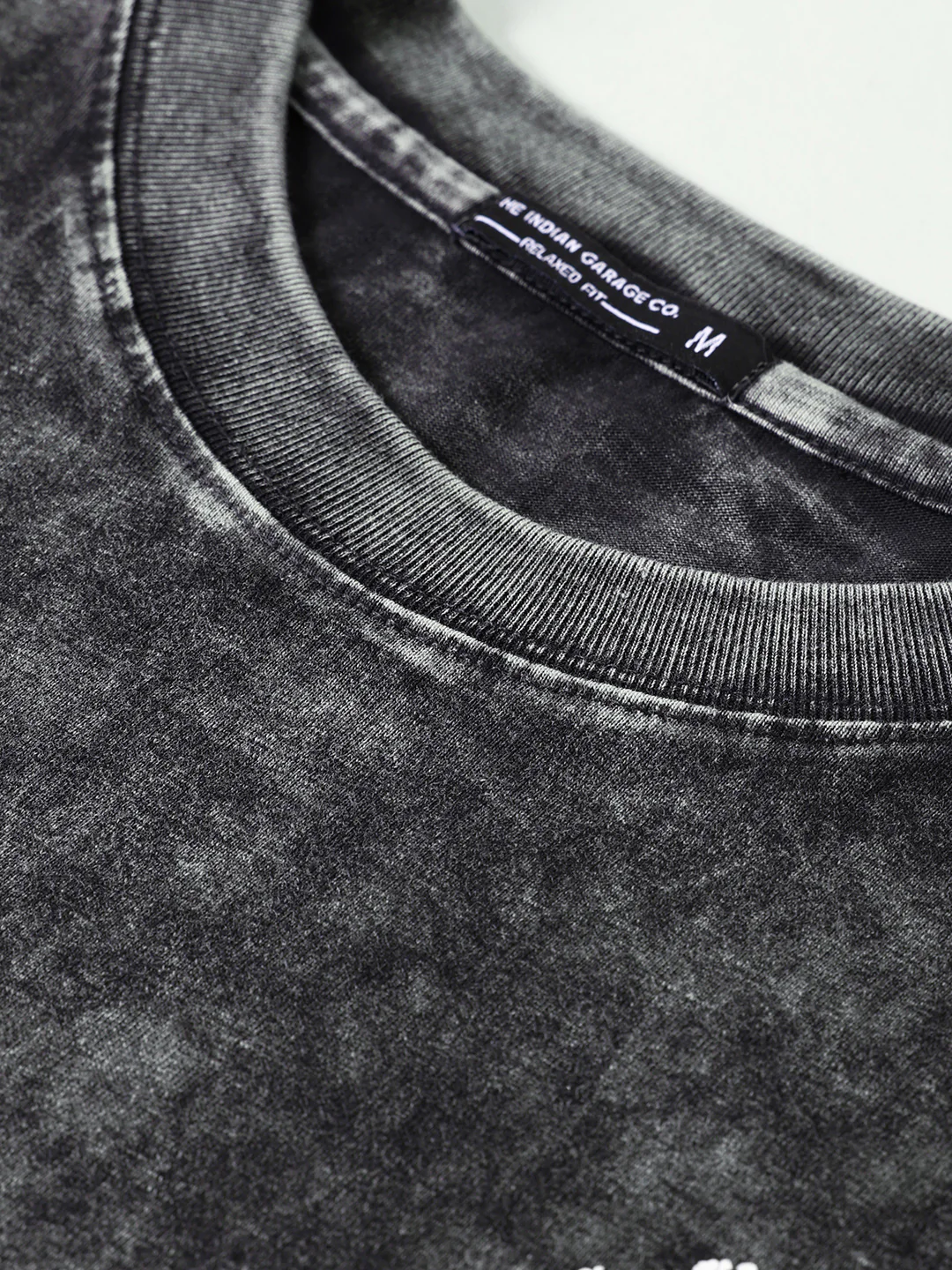 Men's Black Relaxed Fit Graphic Printed 240 GSM Street Wear T-Shirt - Image 4