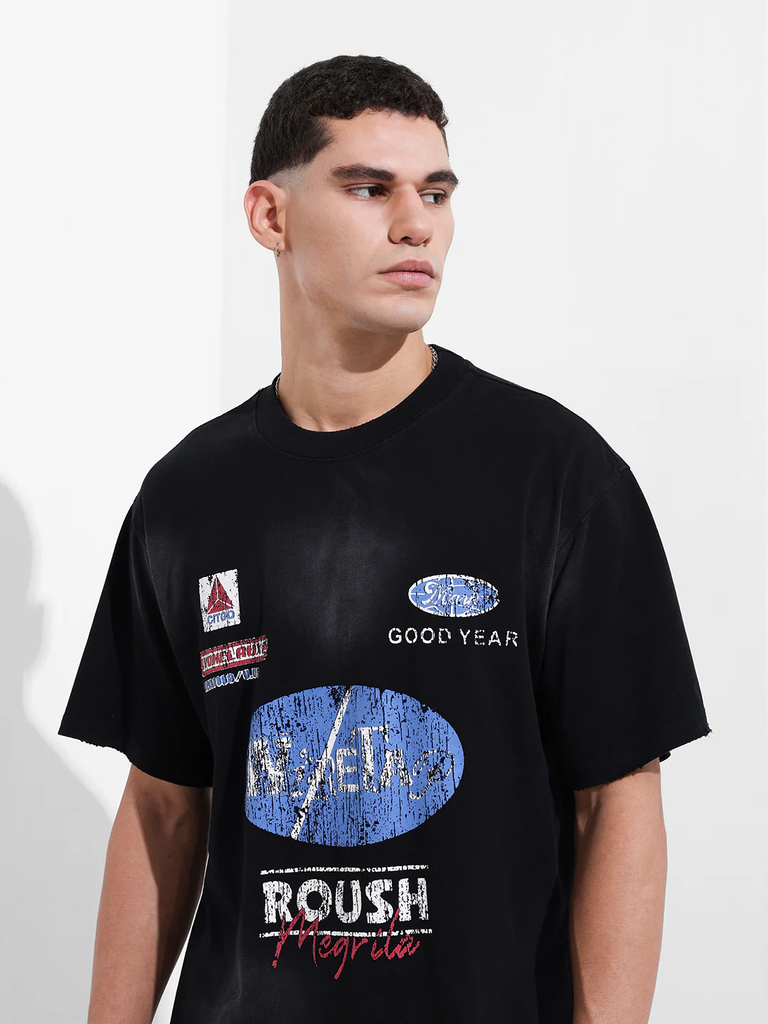 Men's Black Relaxed Fit Graphic Printed 240 GSM Street Wear T-Shirt - Image 7