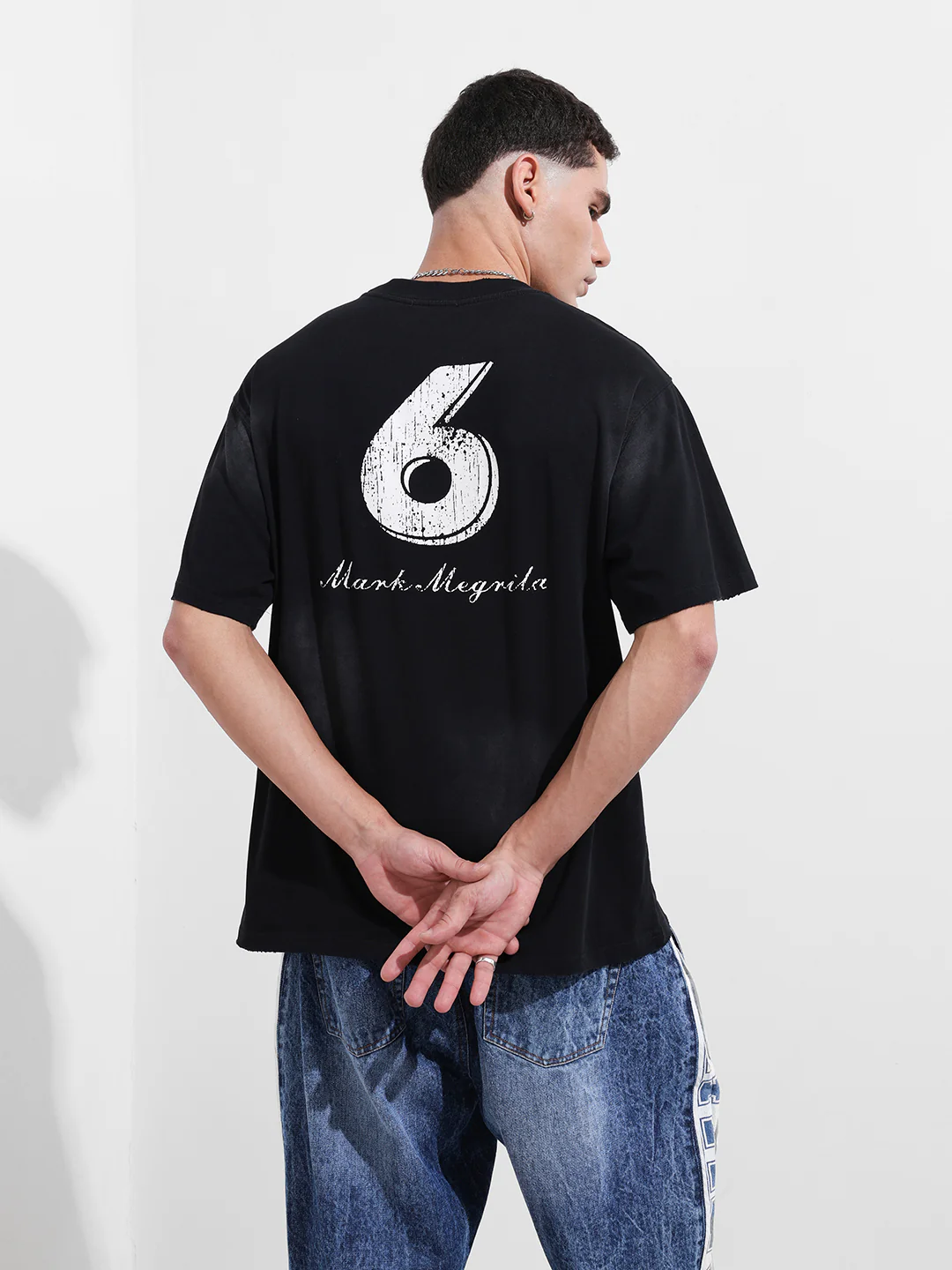 Men's Black Relaxed Fit Graphic Printed 240 GSM Street Wear T-Shirt - Image 8