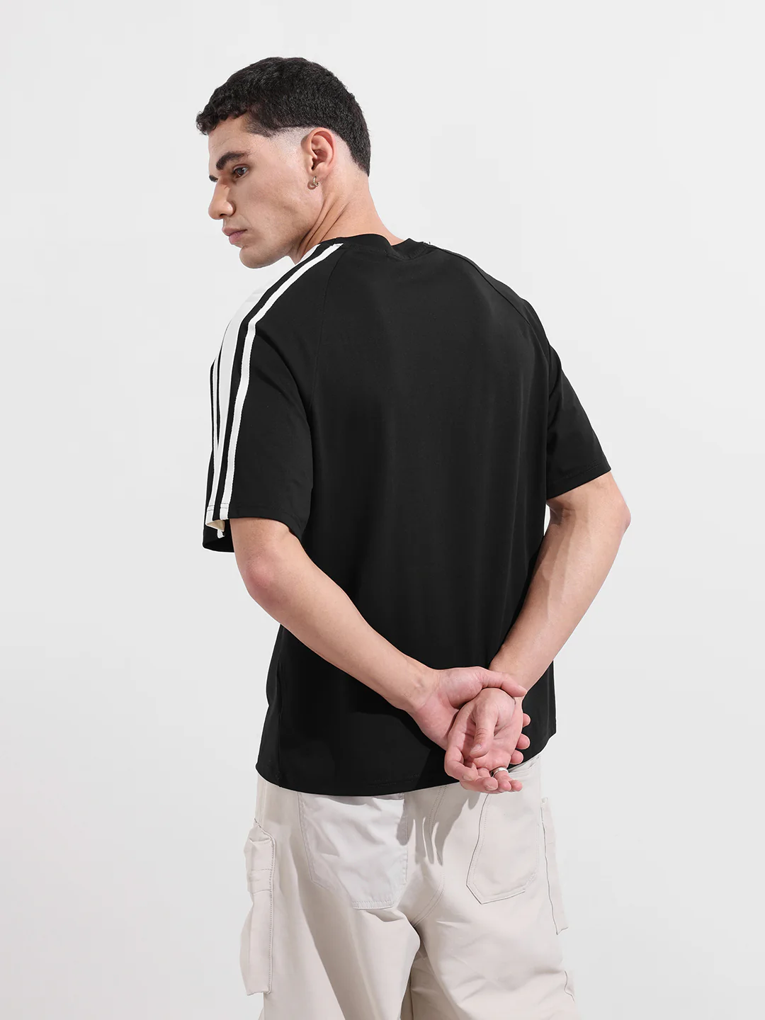 Men's Black Relaxed Fit Graphic Printed 240 GSM Street Wear T-Shirt - Image 8