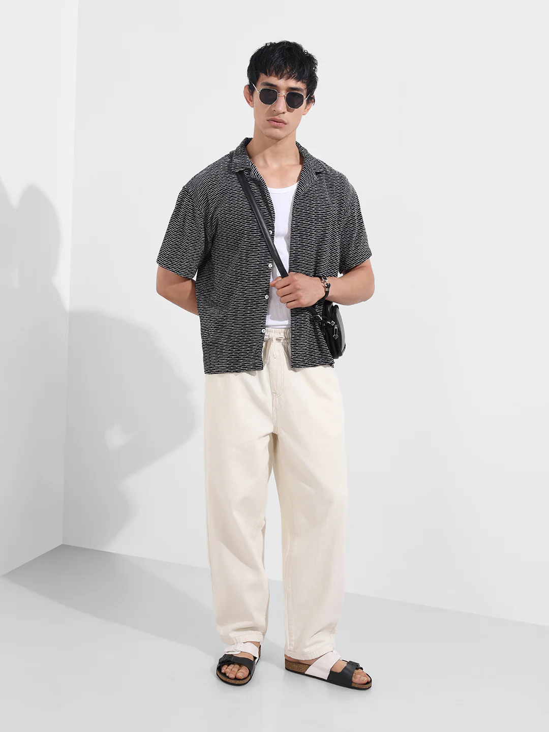 Men's Black Relaxed Fit Resort Wear Textured Shirt - Image 2