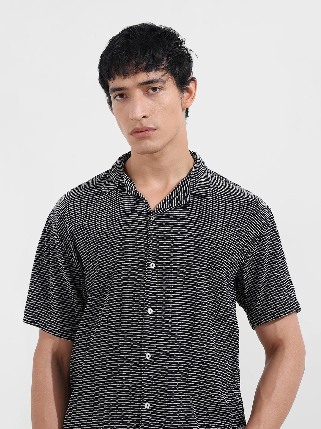 Men's Black Relaxed Fit Resort Wear Textured Shirt - Image 4
