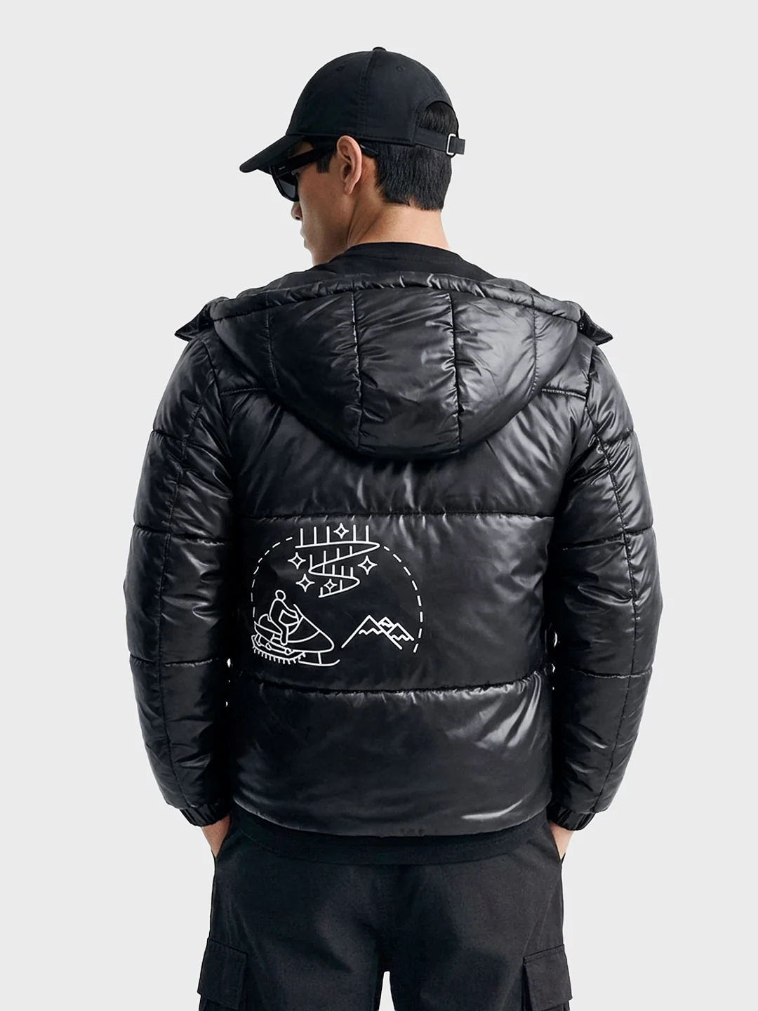 Men's Black Relaxed Fit Solid Casual Jacket - Image 2